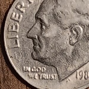1982 p Dd dime nice piece for your collection